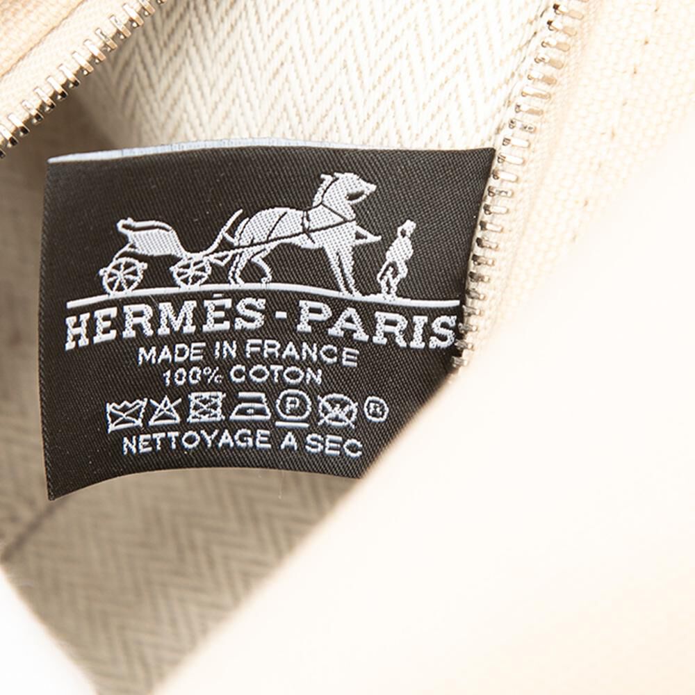 Herm&egrave;s Pouch