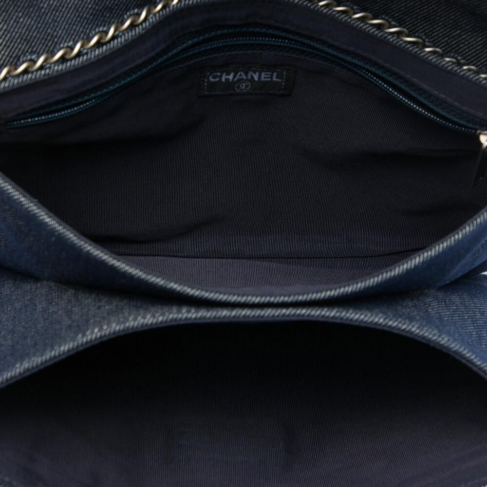 Chanel Shoulder Bag