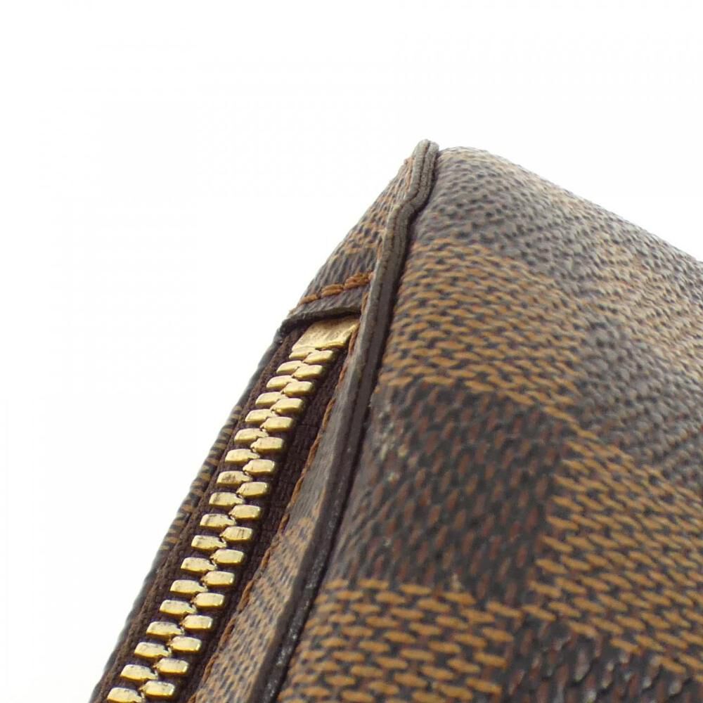 Louis Vuitton Crossbody Bag