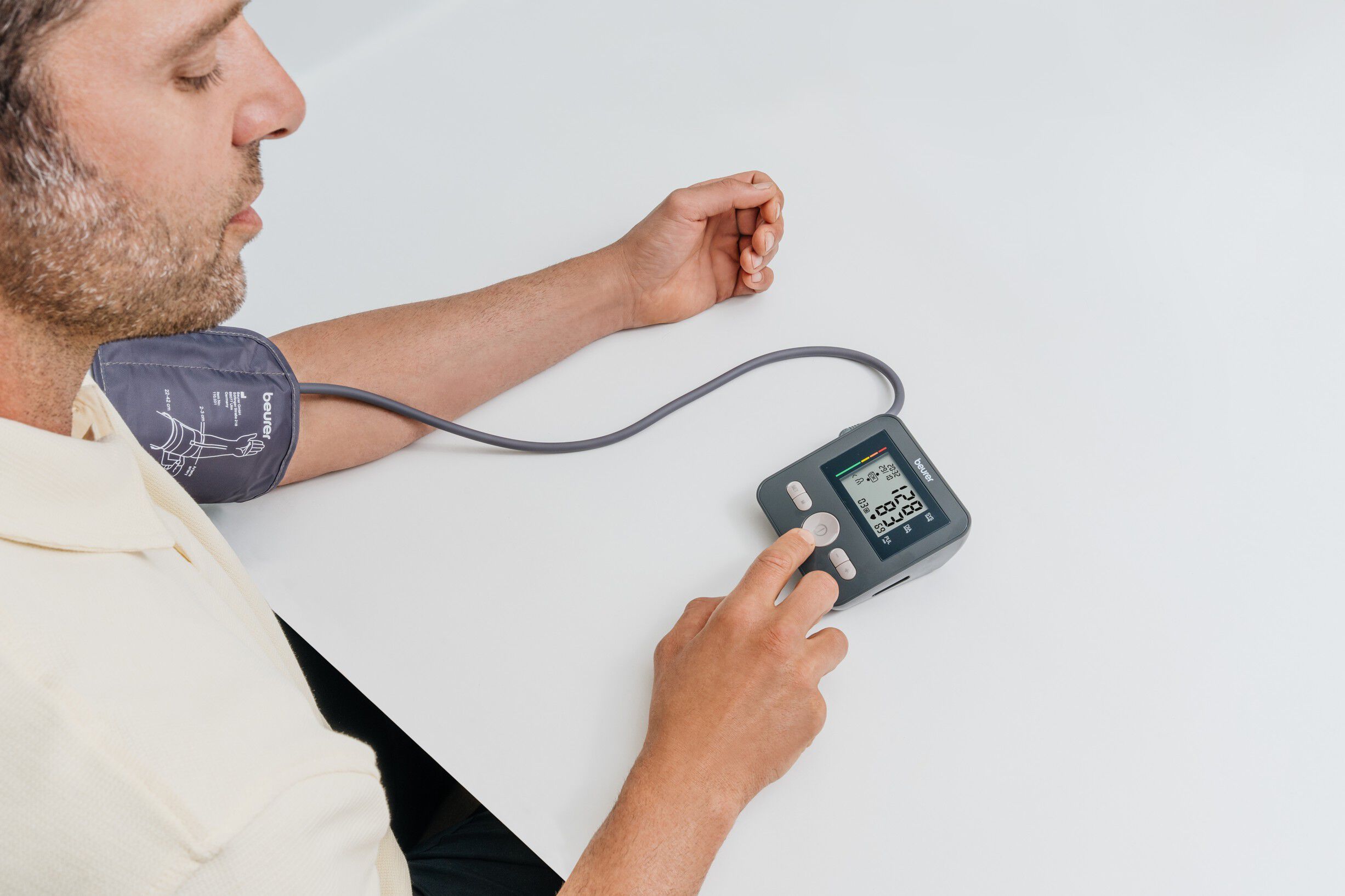 Blodtrycksm&auml;tar till &ouml;verarmen PR-BM02R