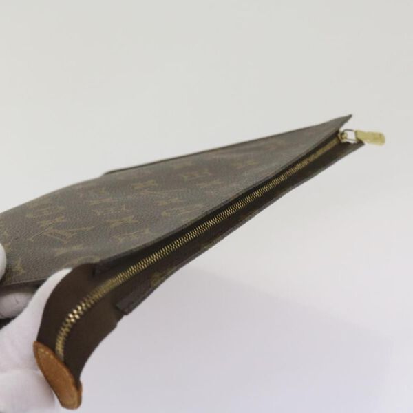 Louis Vuitton Poche Toilette