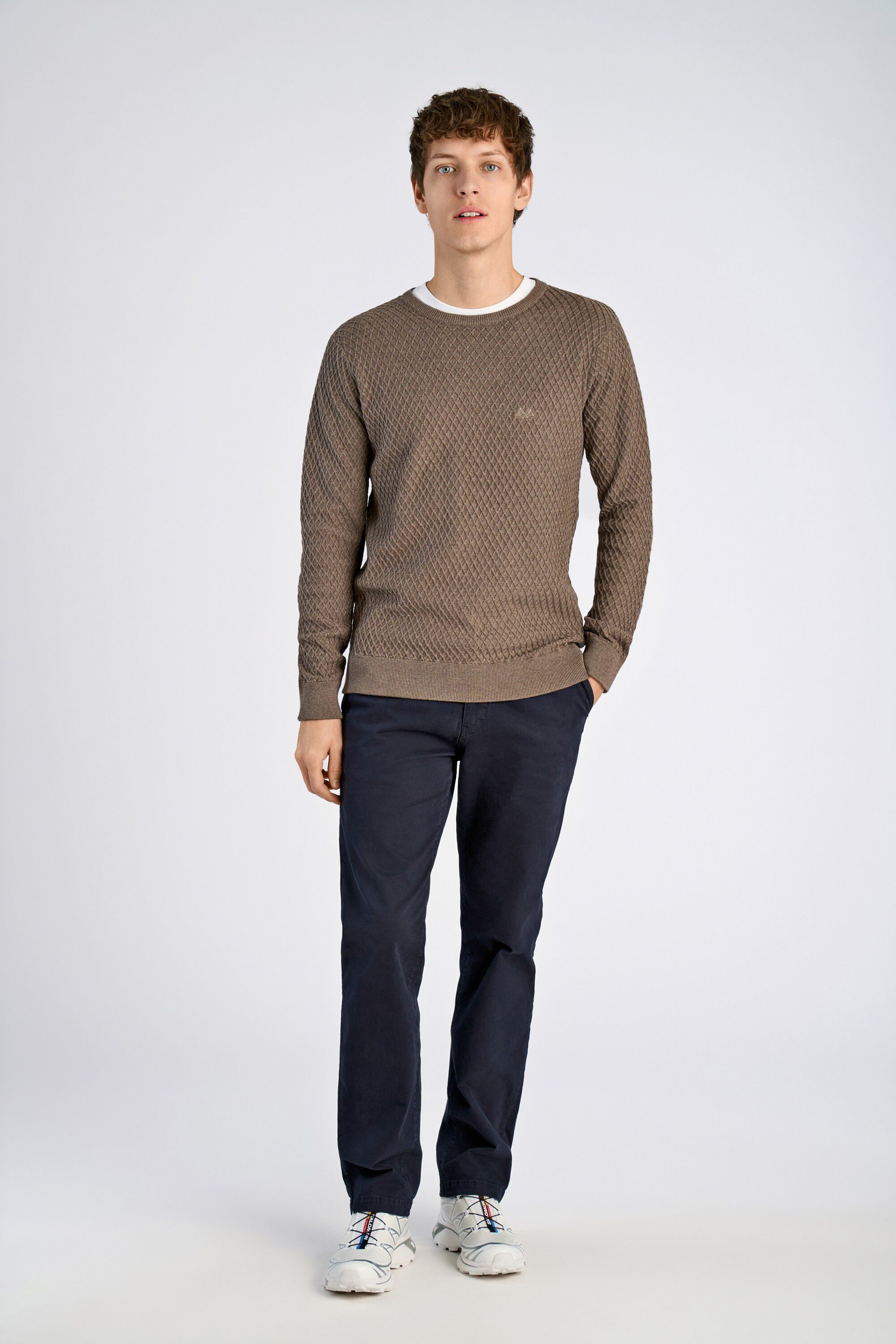 Cable knit jumper