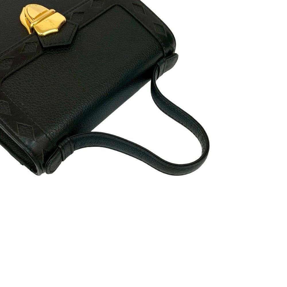 Yves Saint Laurent Handbag