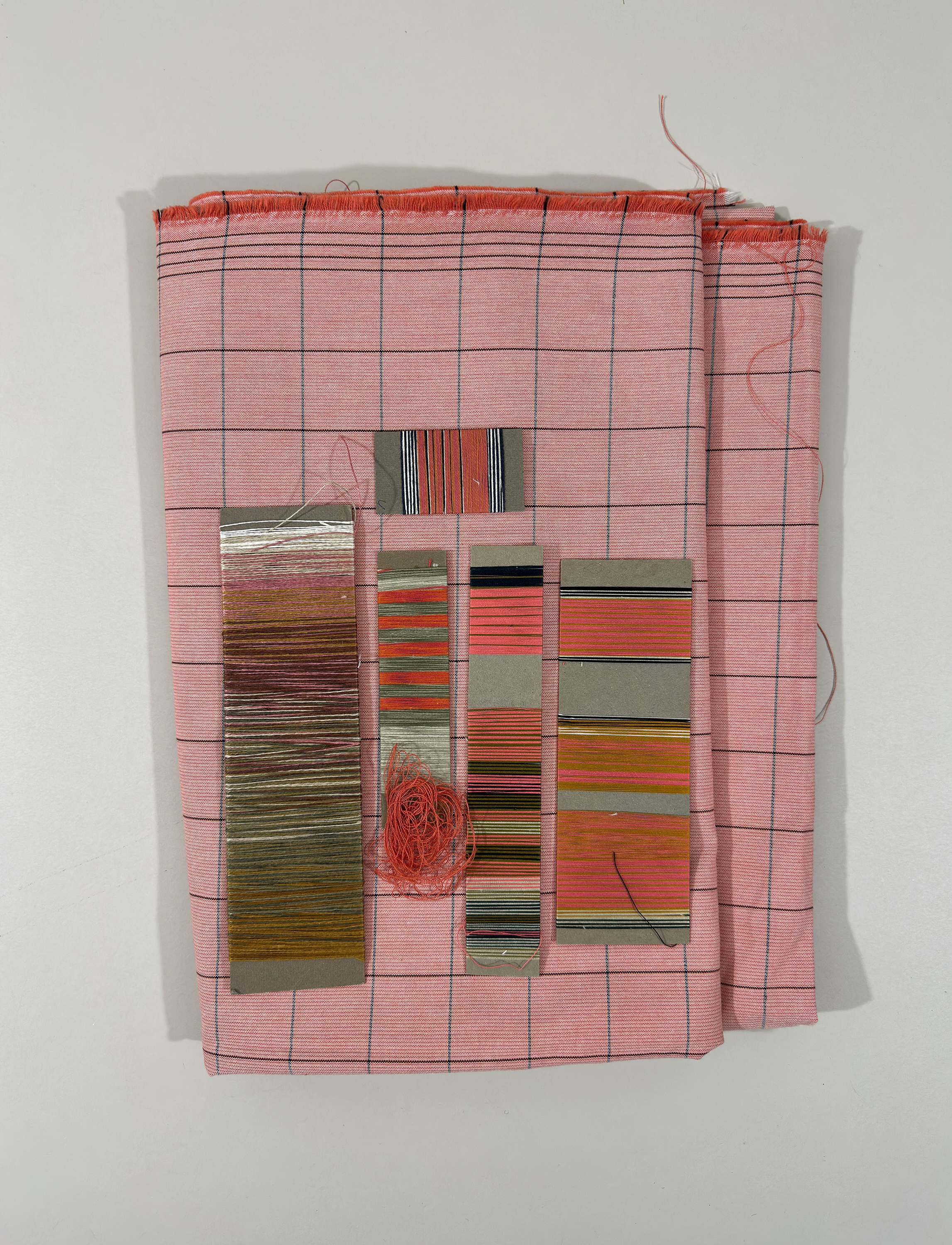 Vibeke Klint s&auml;ngkl&auml;der 140x200 cm/50x70 cm red