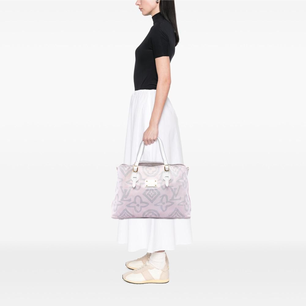 Louis Vuitton Cabas