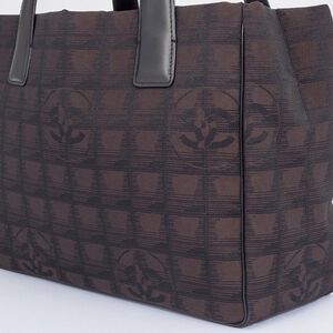 Chanel Travel Line
