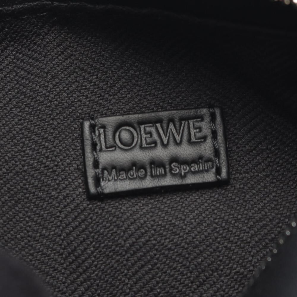 Loewe Puzzle