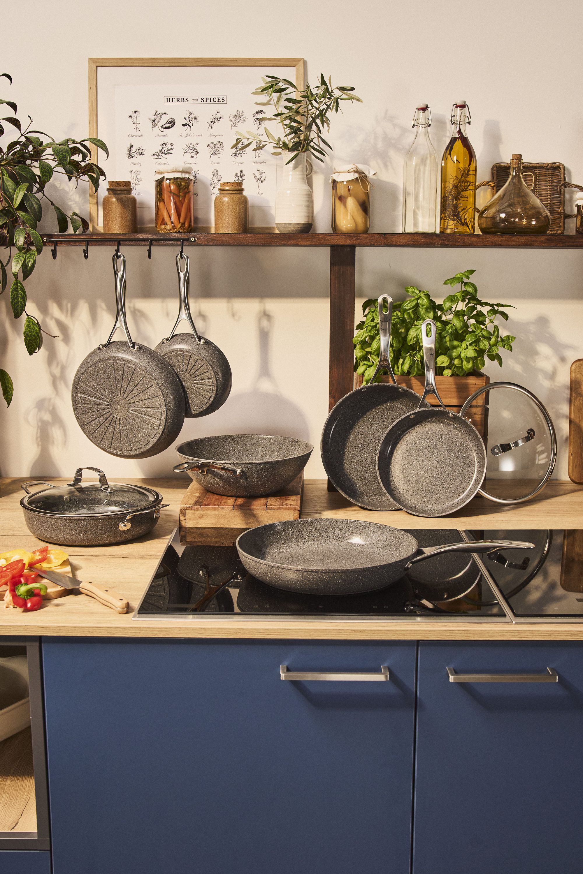 Salina Ceramic Serveringspanna med lock, 28 cm, Aluminum, Titanf&ouml;rst&auml;r