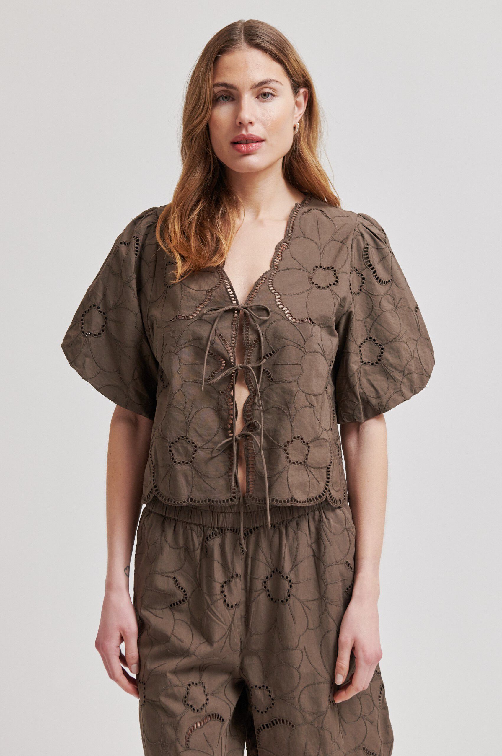 Avrille Blouse