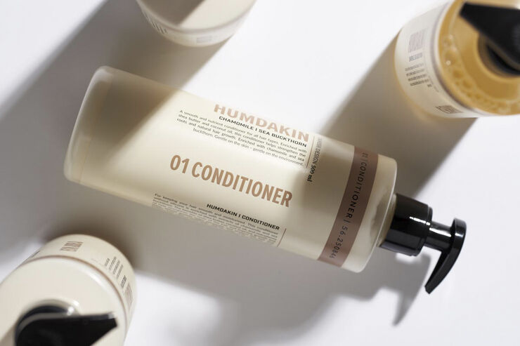 01 Conditioner 500 ml - chamomile and sea buckthorn