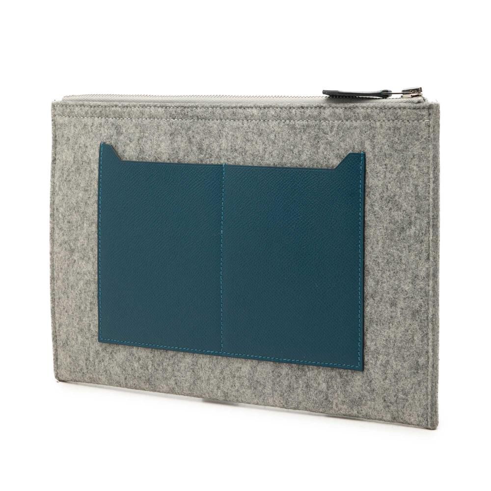 Herm&egrave;s Clutch