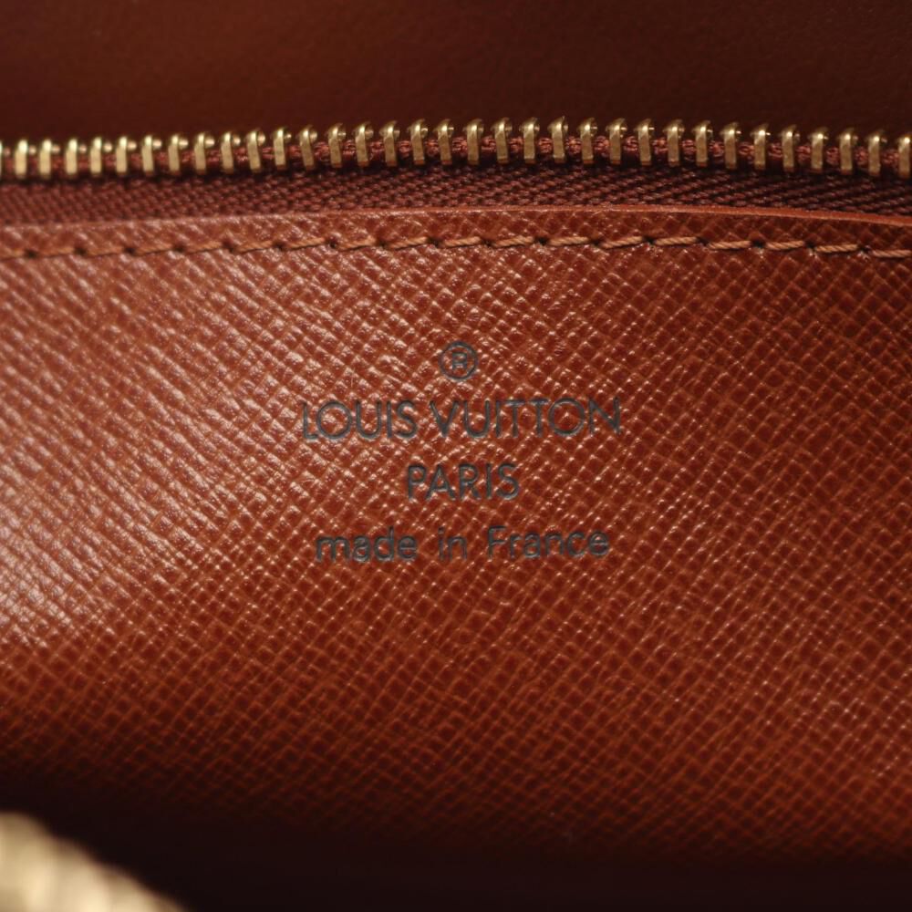 Louis Vuitton Shoulder Bags