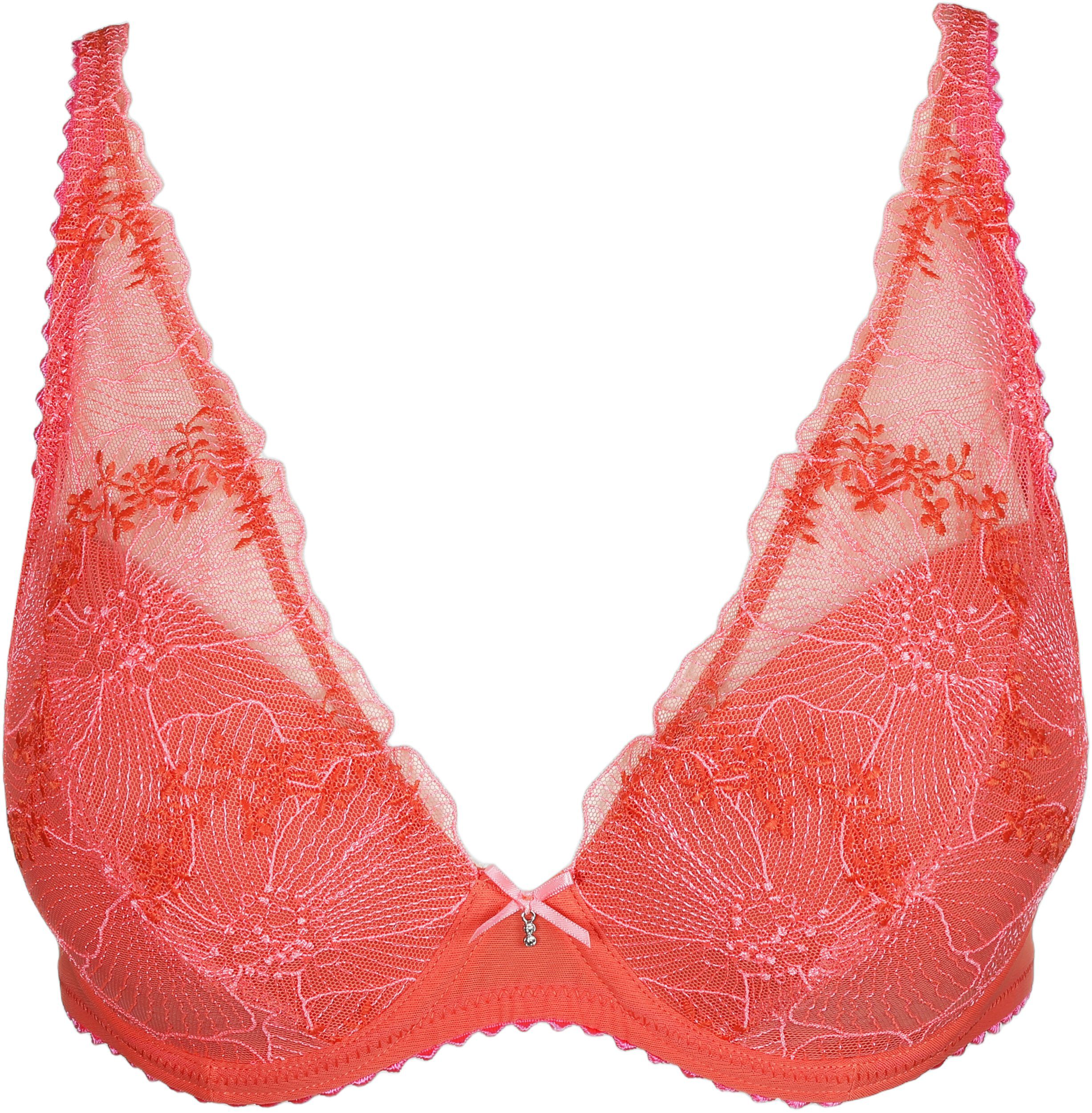 Solene padded plunge bra
