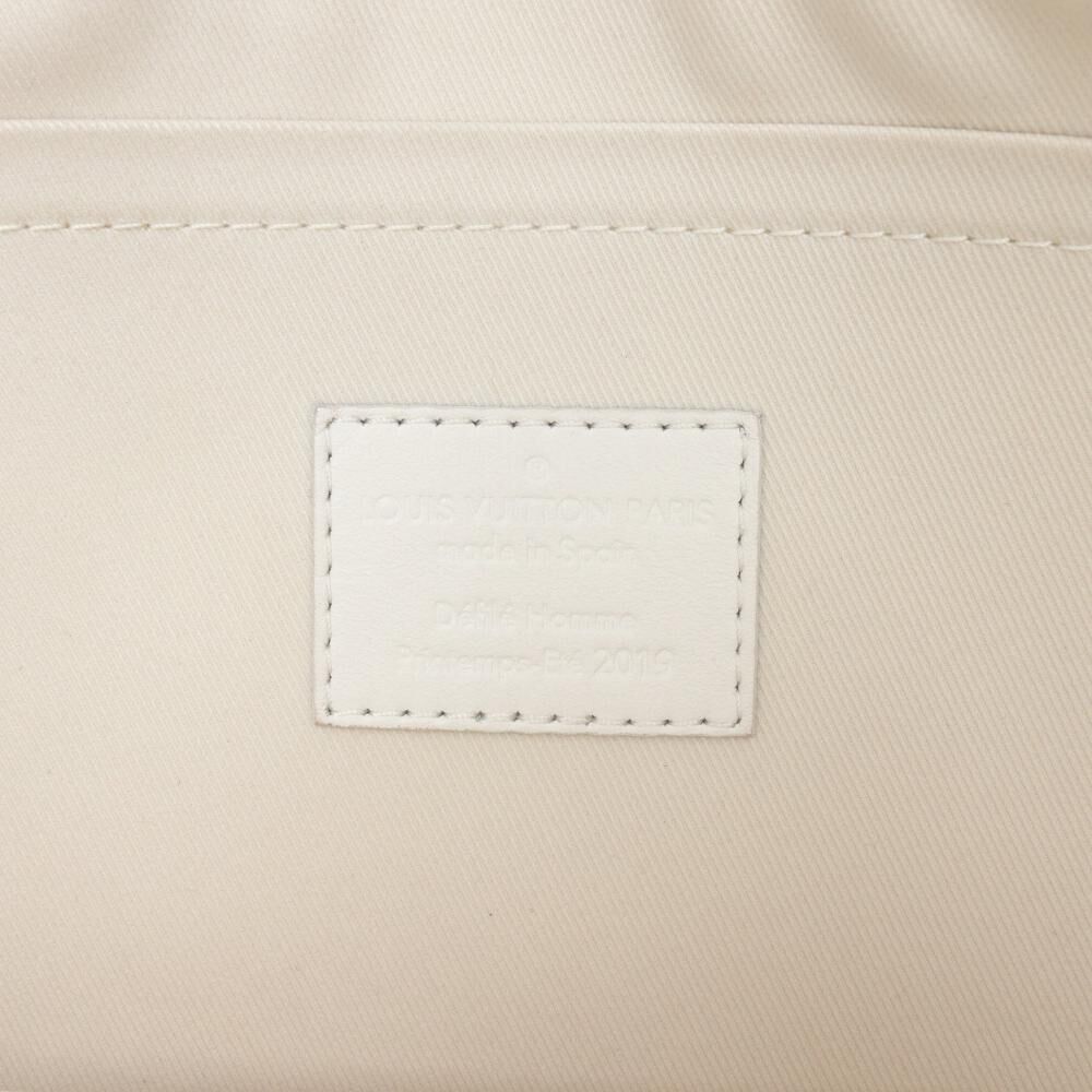 Louis Vuitton Clutch