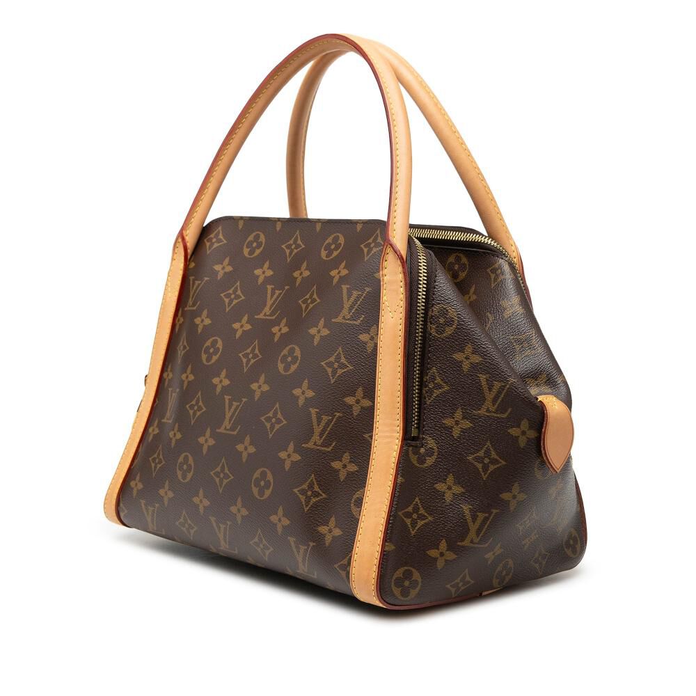 Louis Vuitton Marais