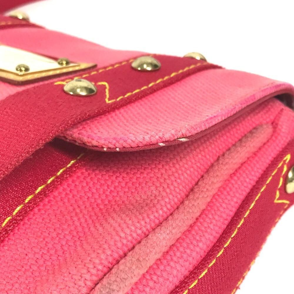 Louis Vuitton Antigua