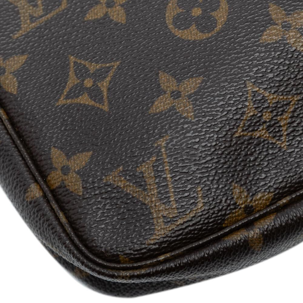 Louis Vuitton Pochette Accessoires