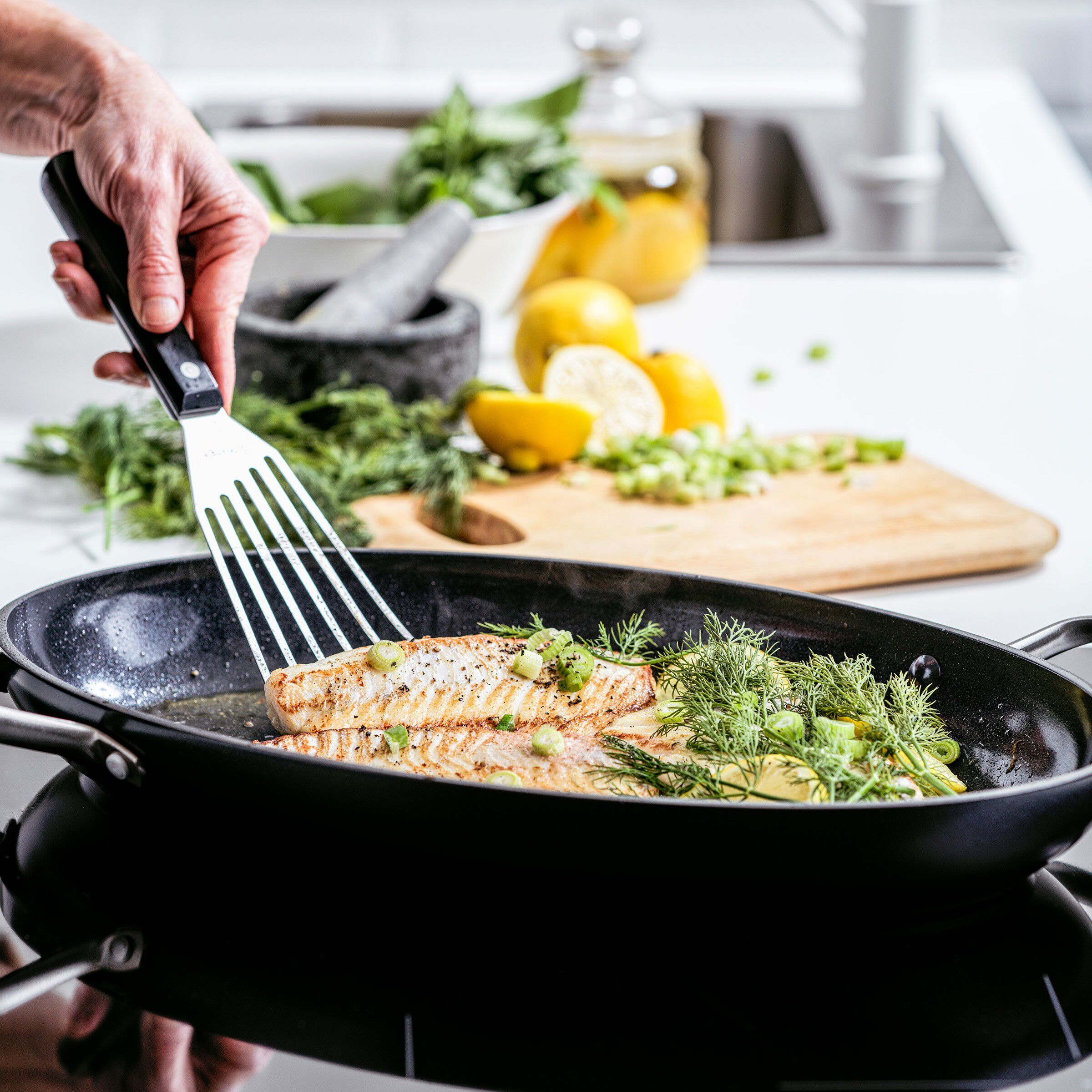 GP-COP FBl Alu Magn Bl 9011+Bl_9GP opn ov_fish 40cm +2SH