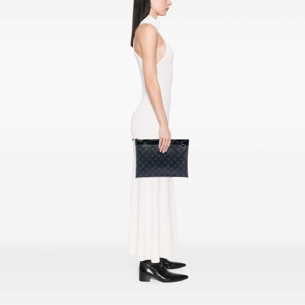 Louis Vuitton Clutch