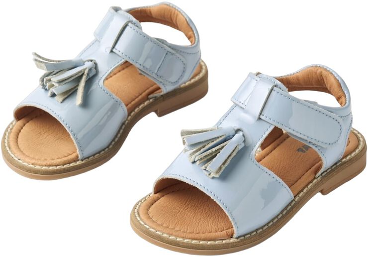 Sandal Pil