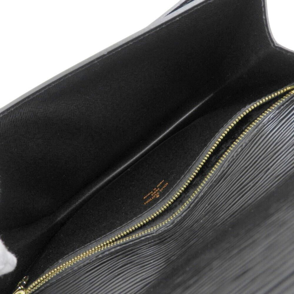 Louis Vuitton Clutch