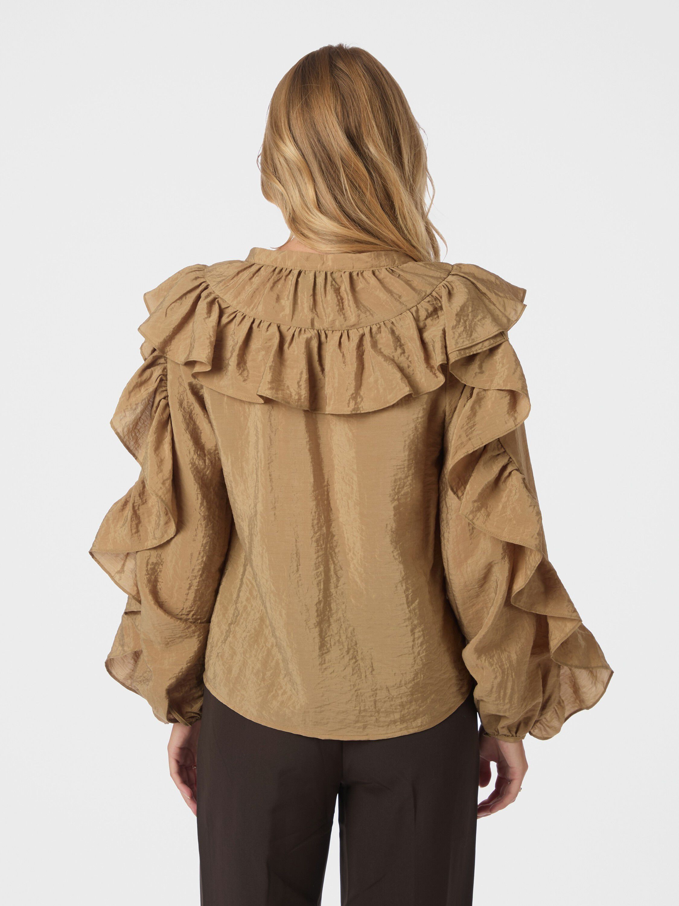 Nula Flounce Crisp Blouse