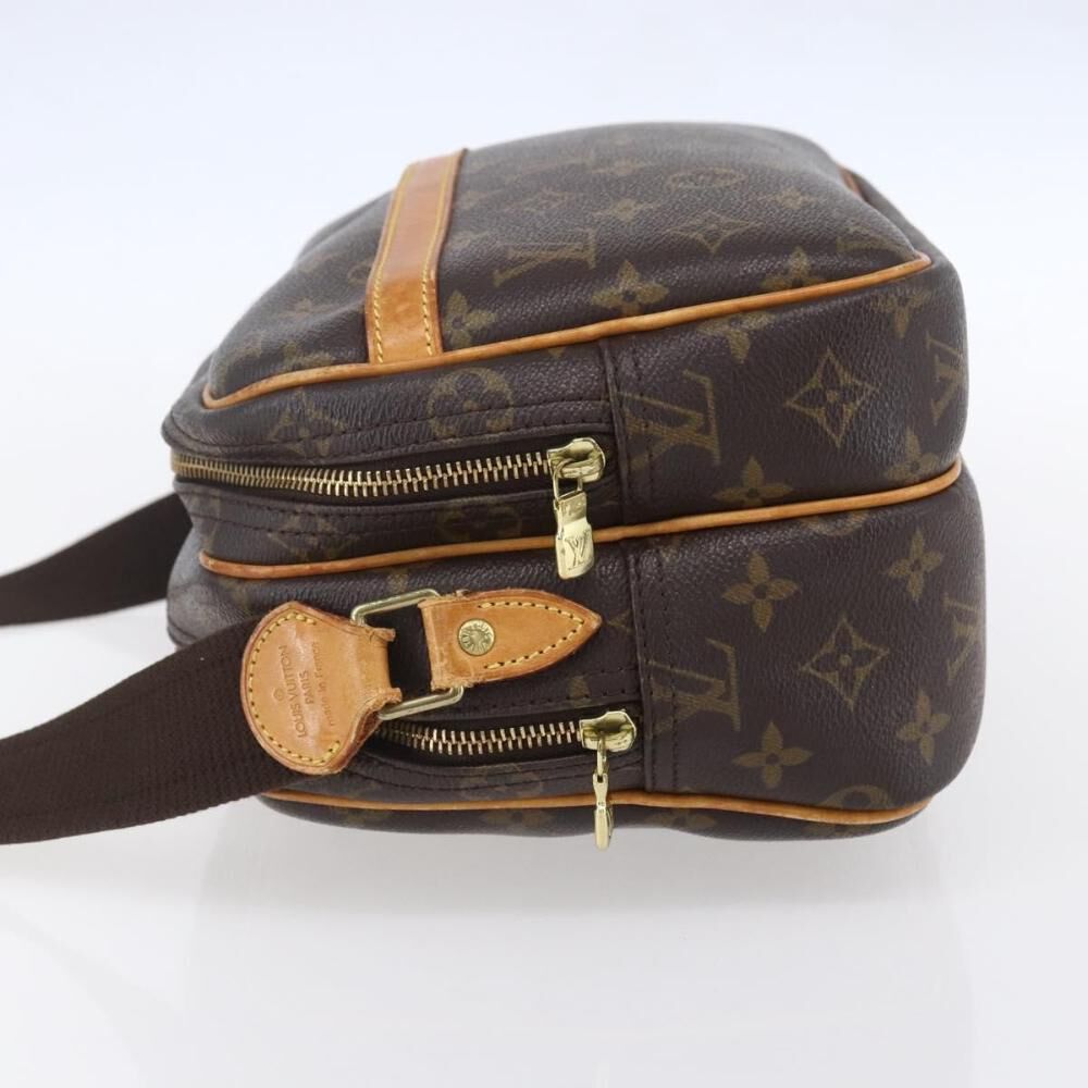 Louis Vuitton Reporter