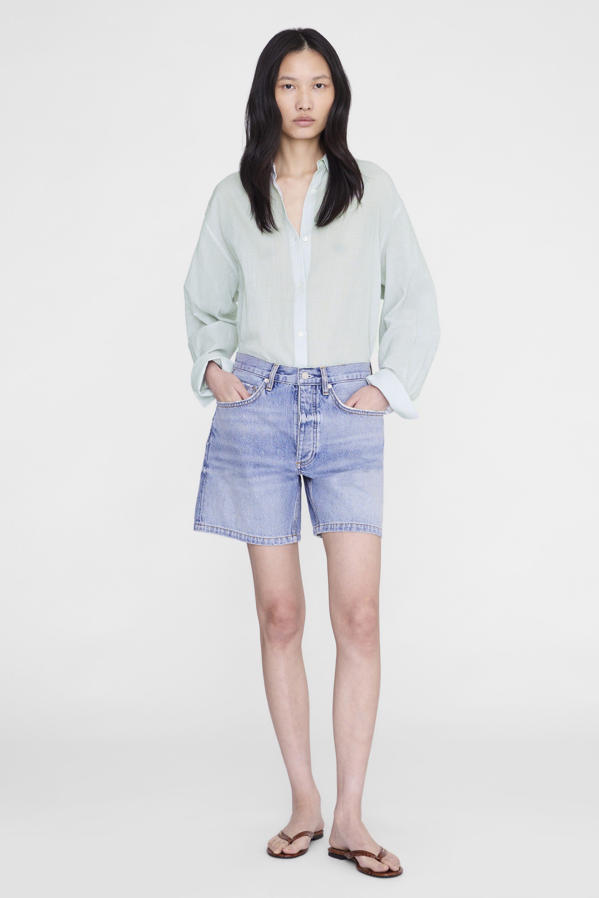 DELANEY SHORT - ARBOR BLUE