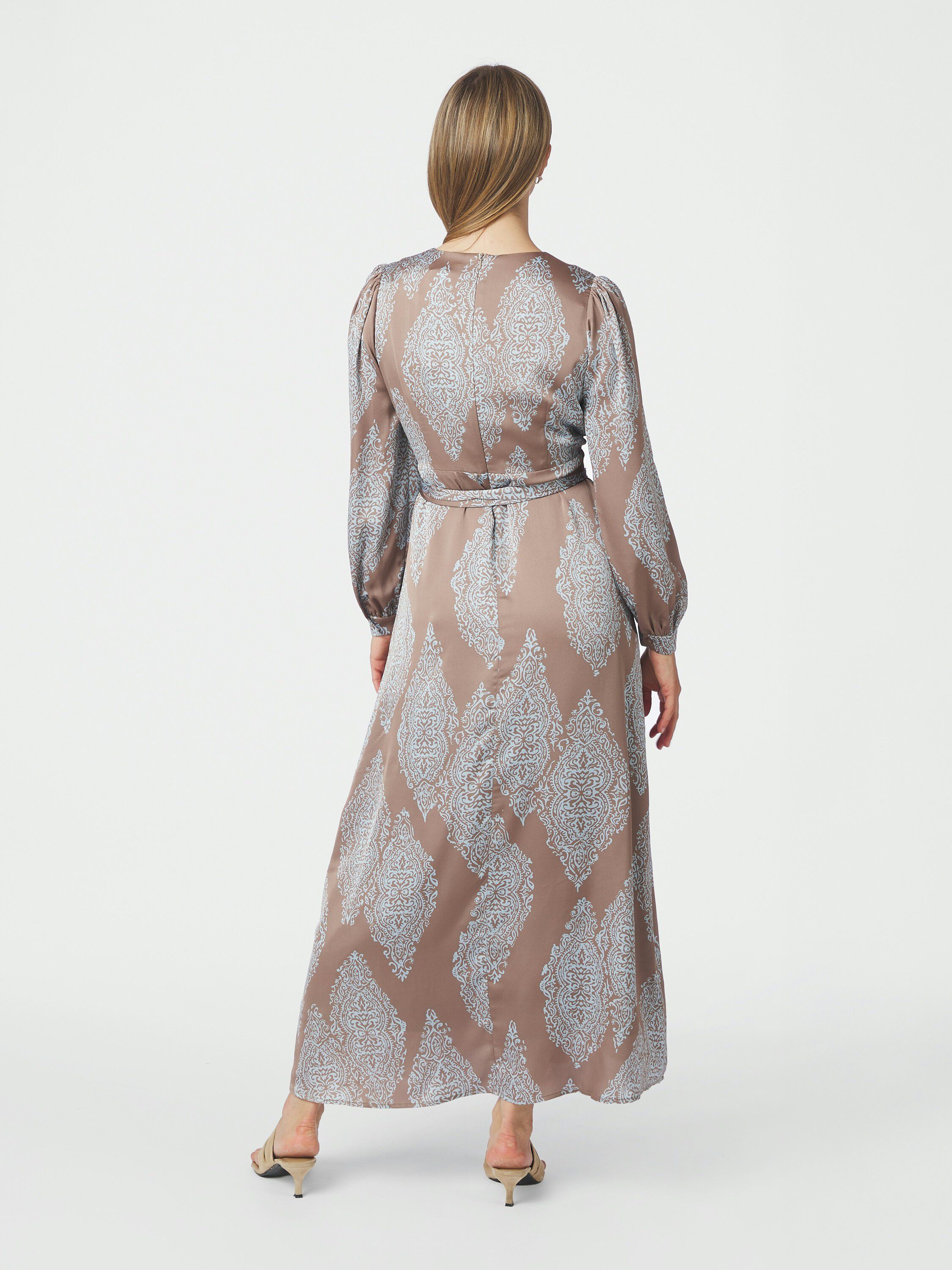 Bretti Paisley Drop Dress