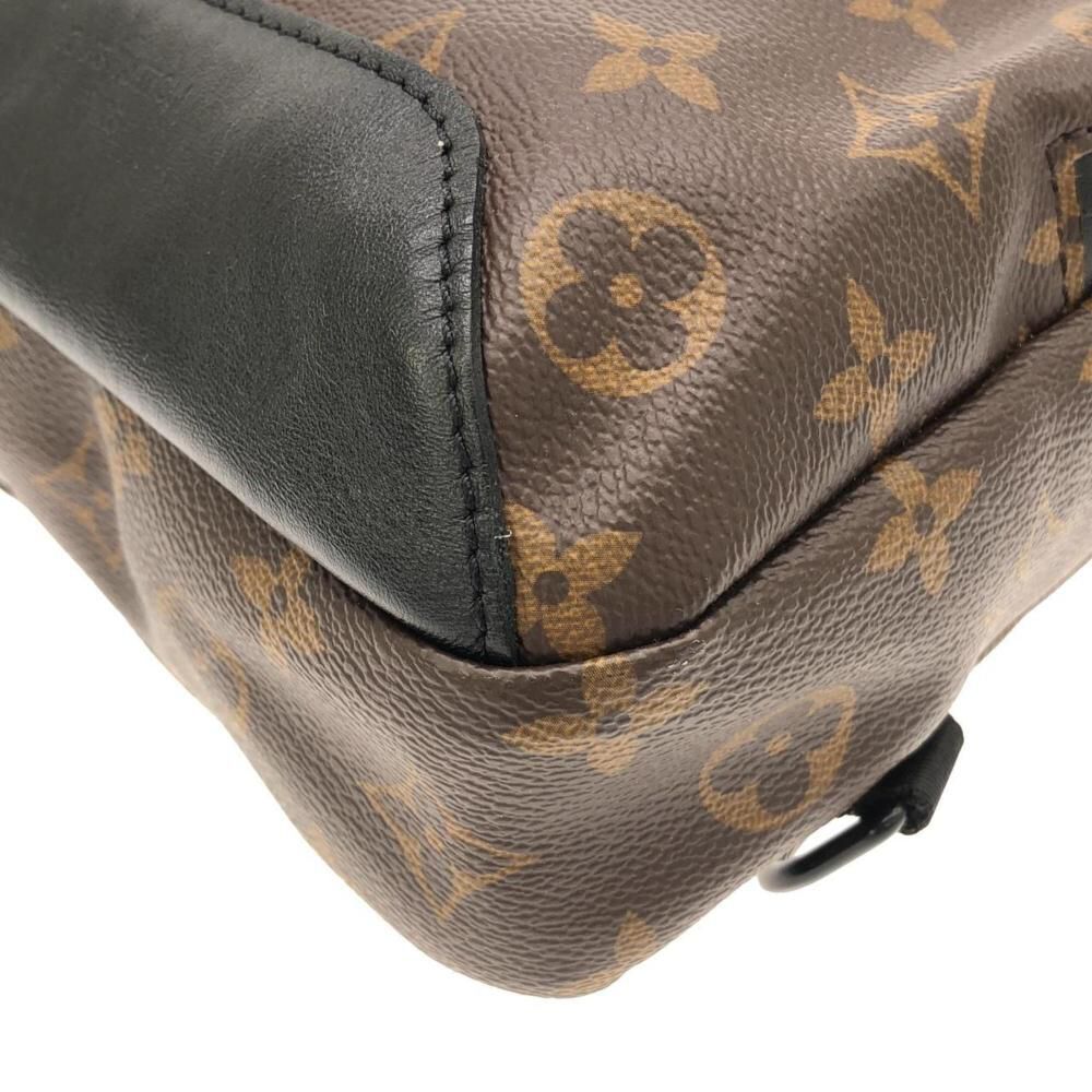 Louis Vuitton Crossbody Bag