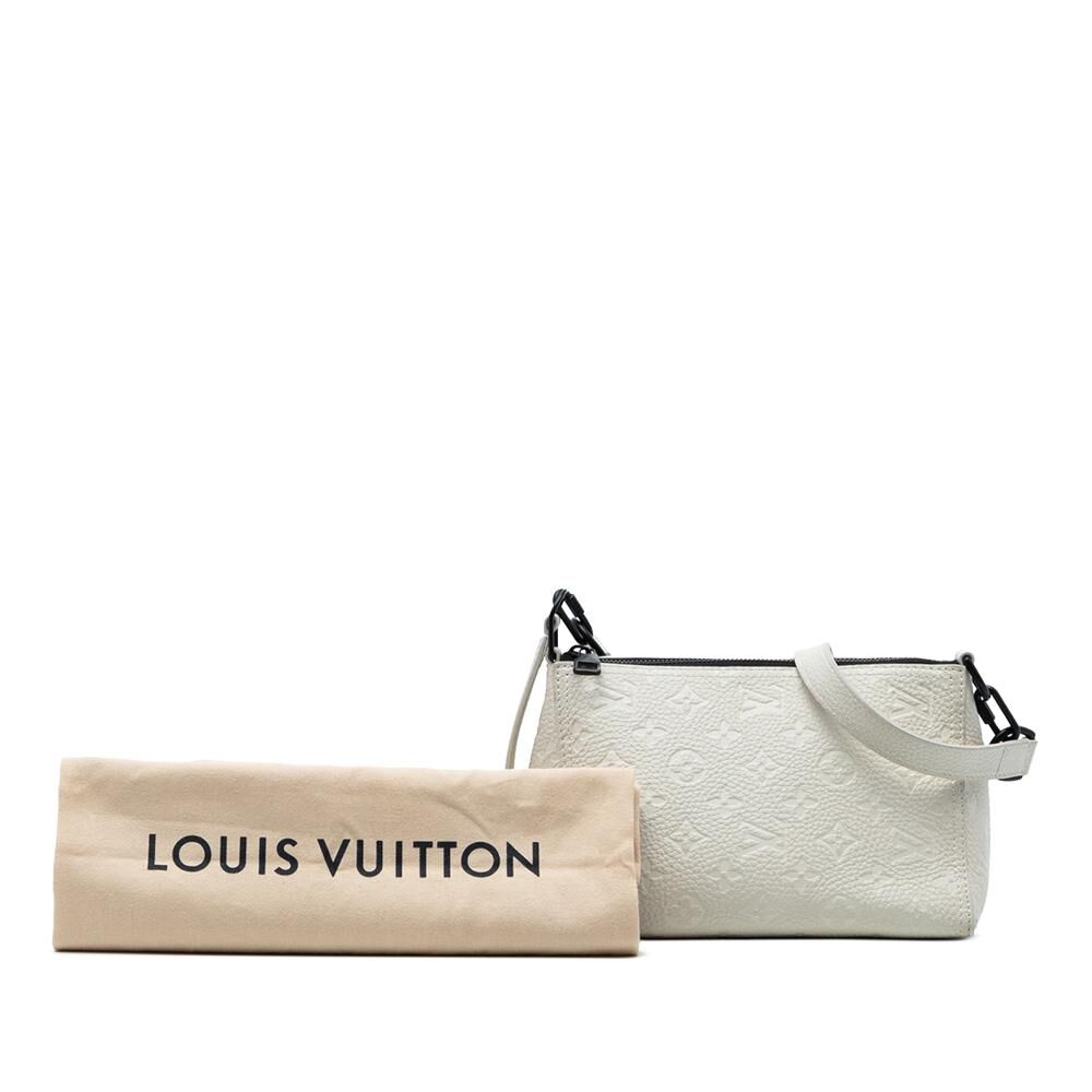 Louis Vuitton Messenger