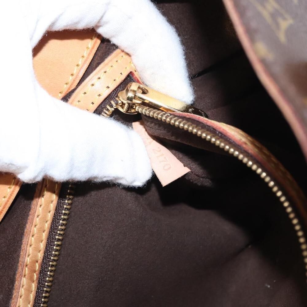 Louis Vuitton Wilshire