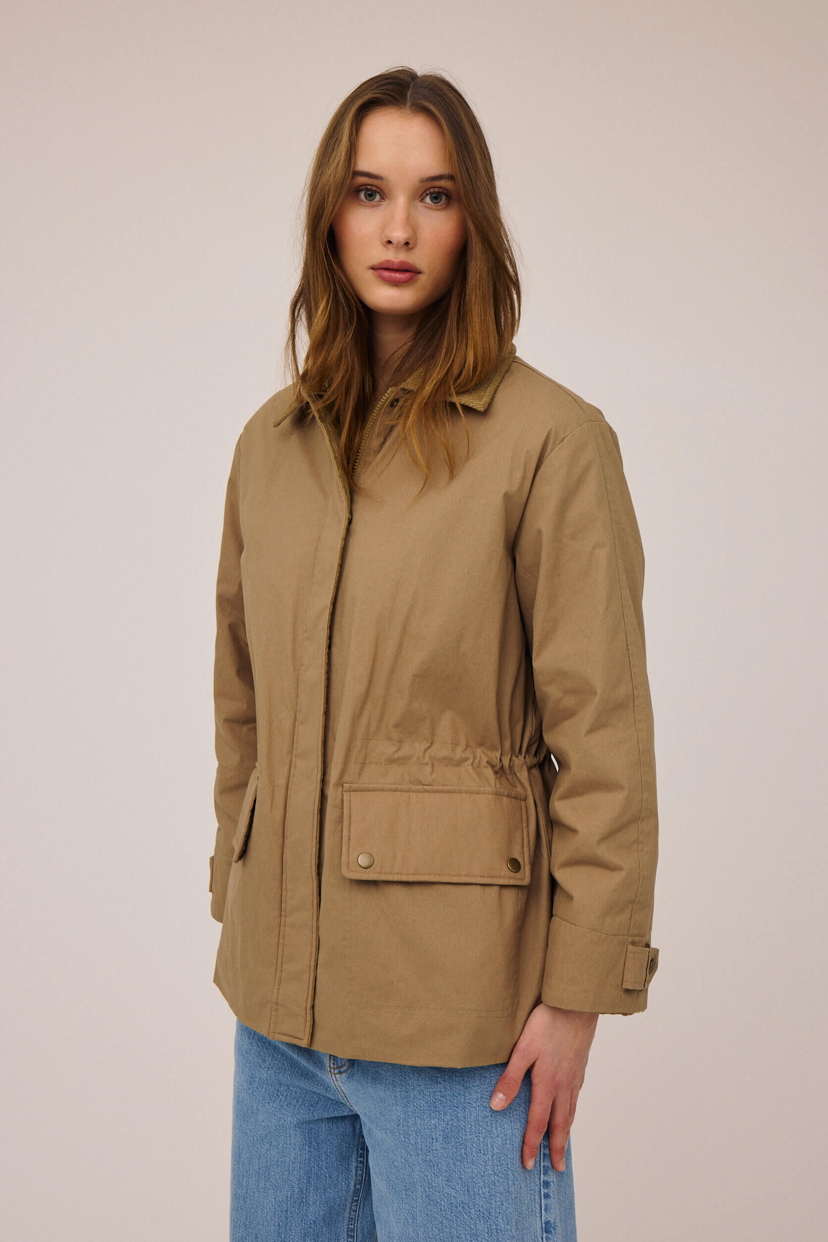 Emmy 2 coated jakke med fl&oslash;jlskanter - GRS