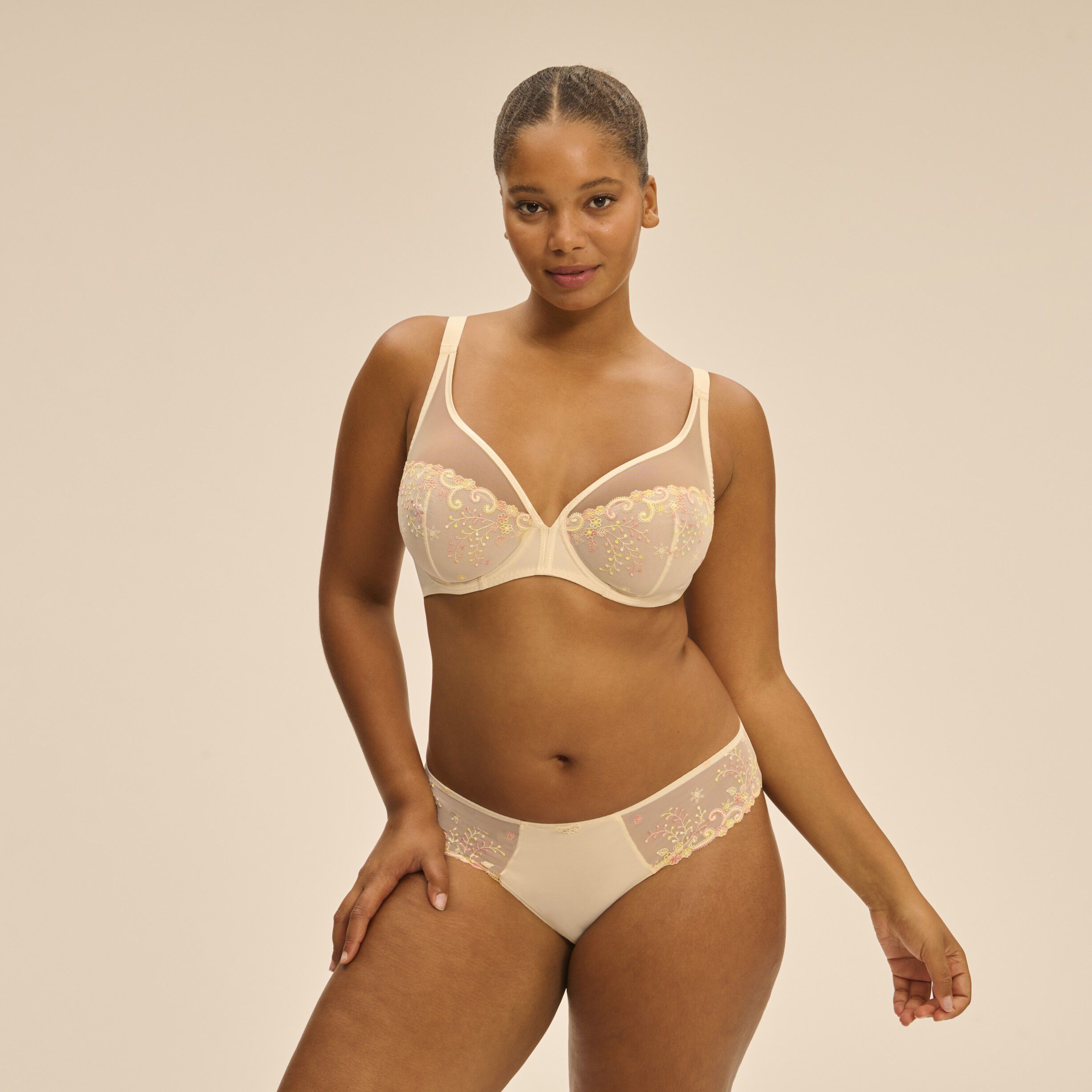 D&Eacute;LICE Plunging underwired bra