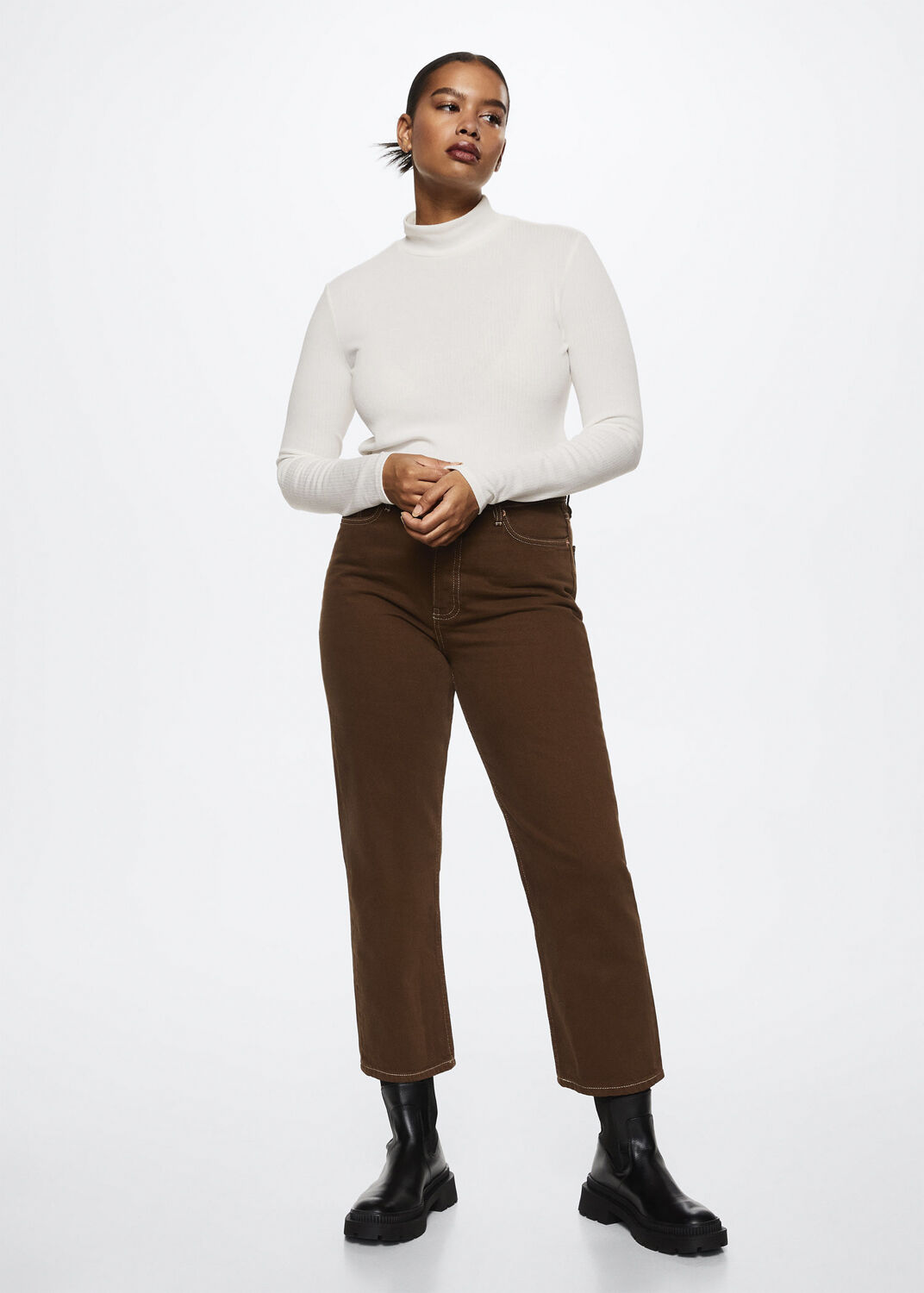 Ribbed long-sleeved t-shirt