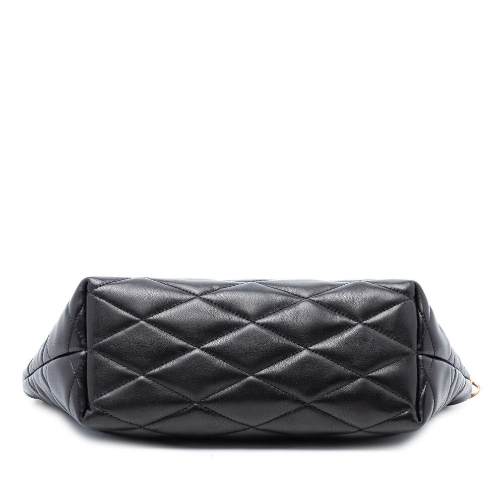 Yves Saint Laurent Shoulder Bag