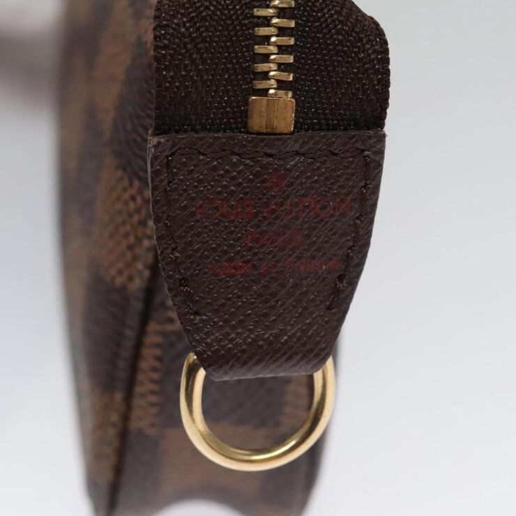 Louis Vuitton Pochette Accessoires
