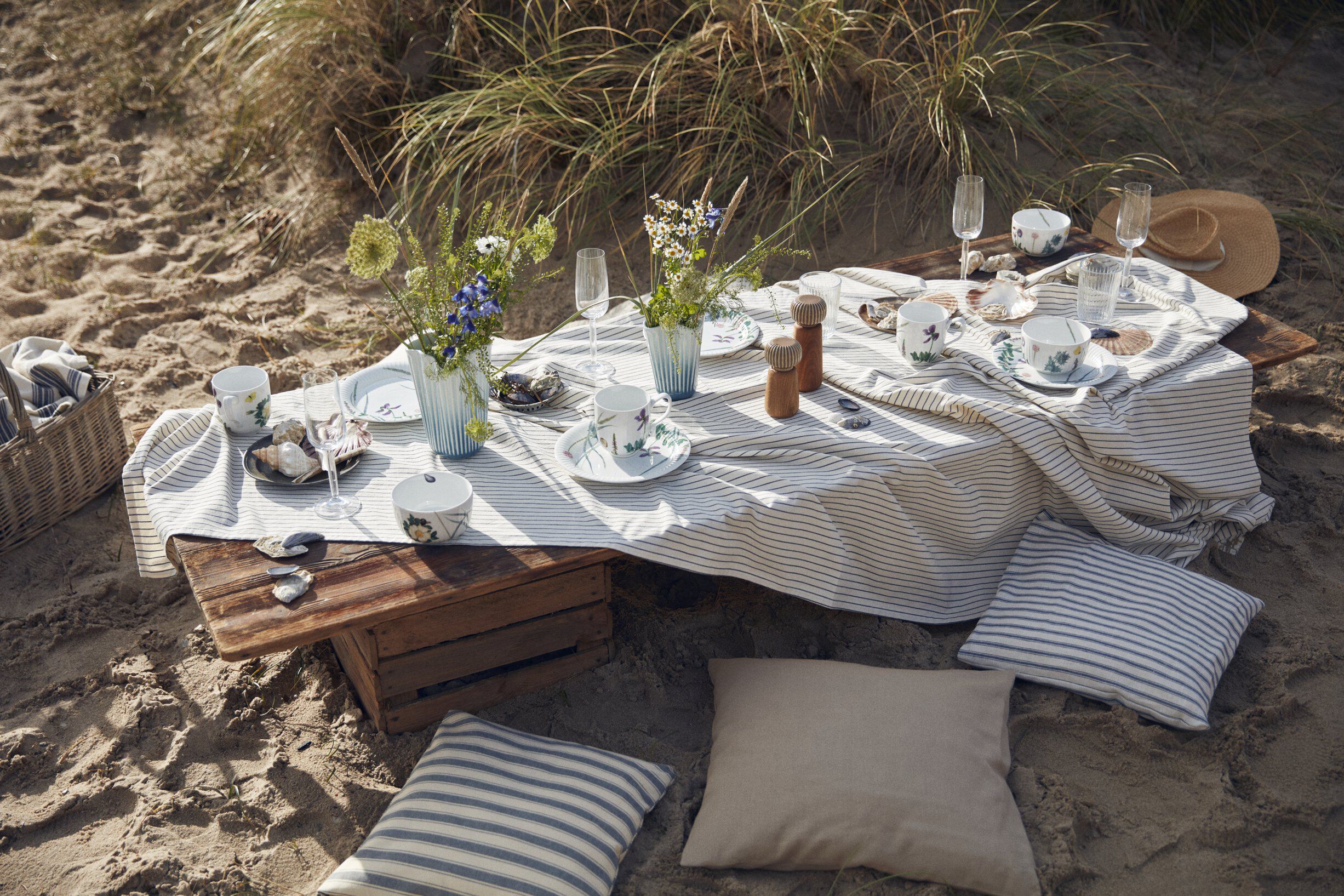 Hammersh&oslash;i Summer Krus 33 cl coastal flower