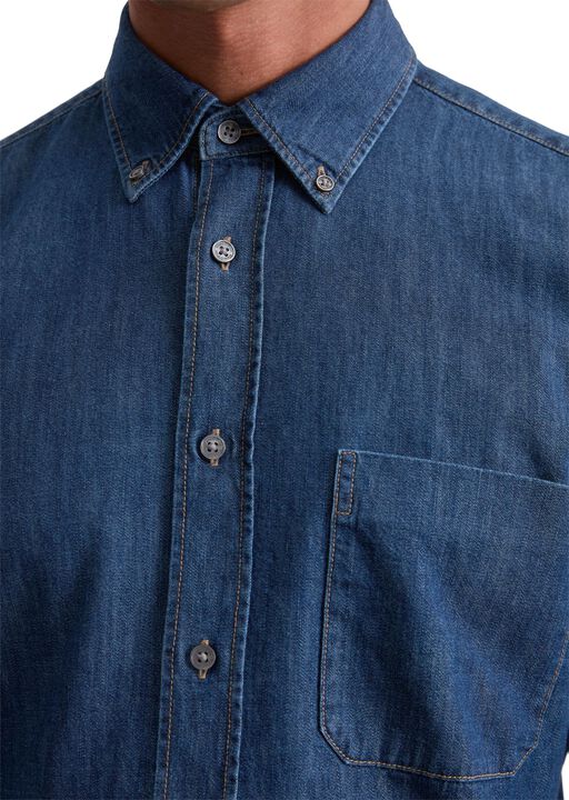 Button down collar, long sleeves, o