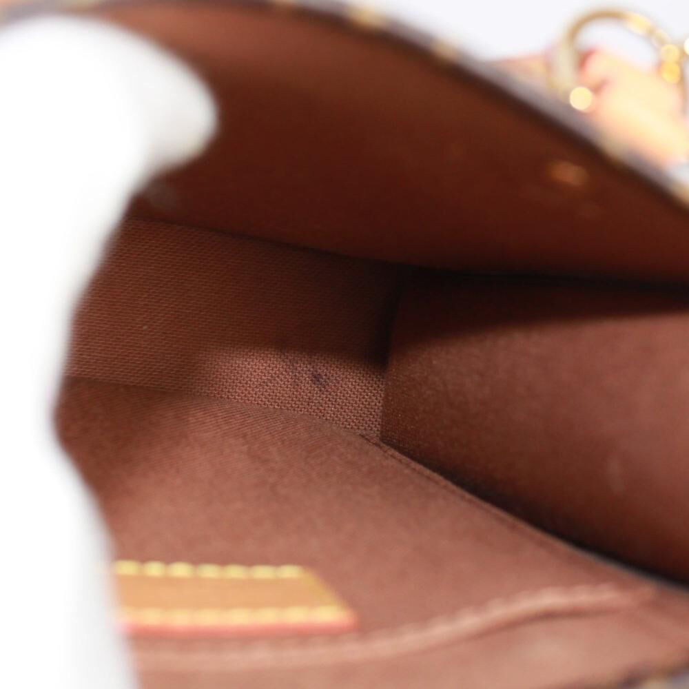 Louis Vuitton Sac Plat