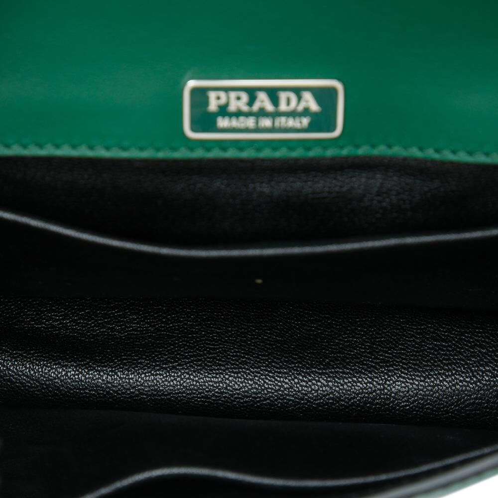 Prada Cahier