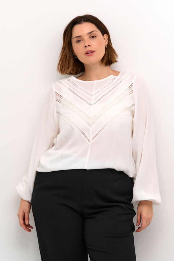 KCelina Blouse