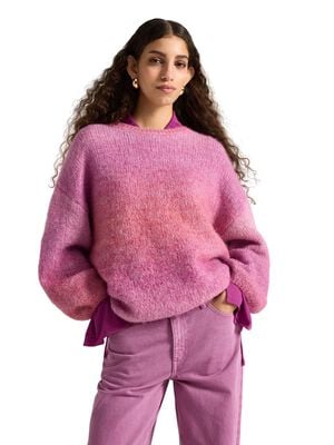 Soft knitted jumper with an oversiz