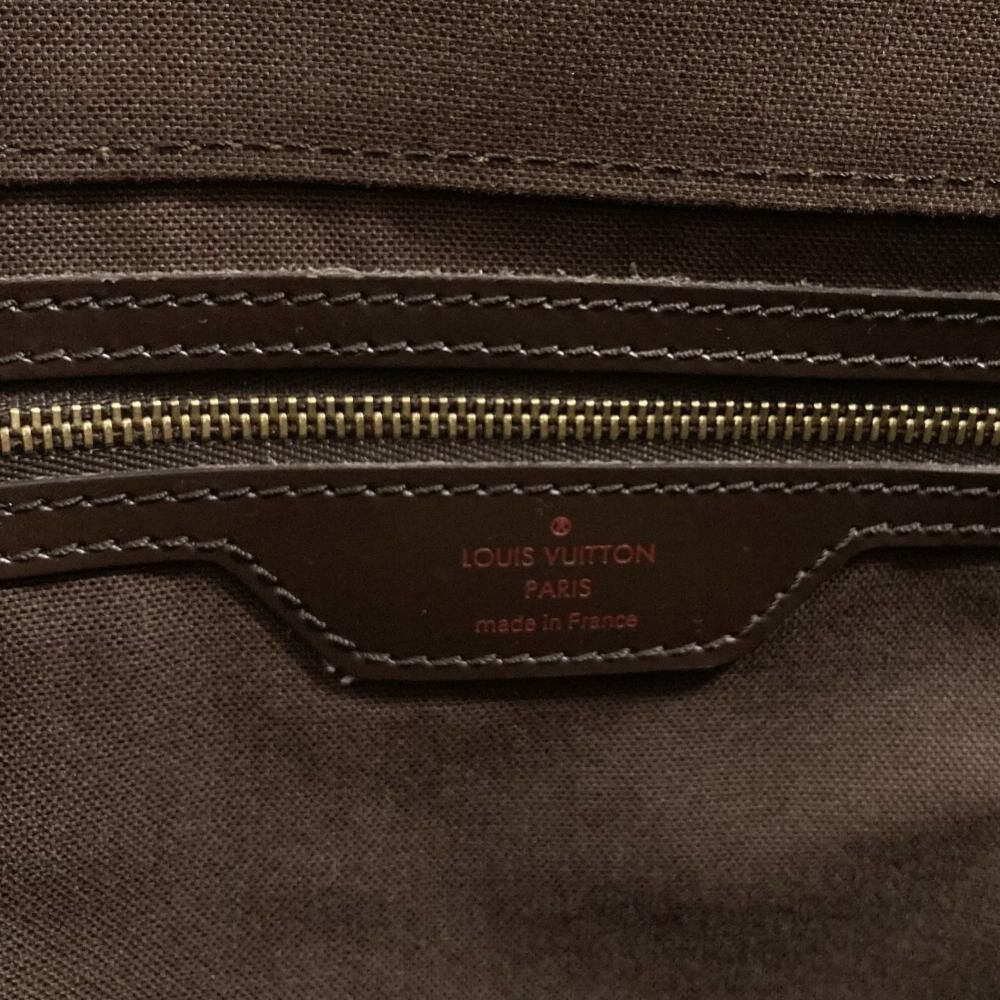 Louis Vuitton Greenwich