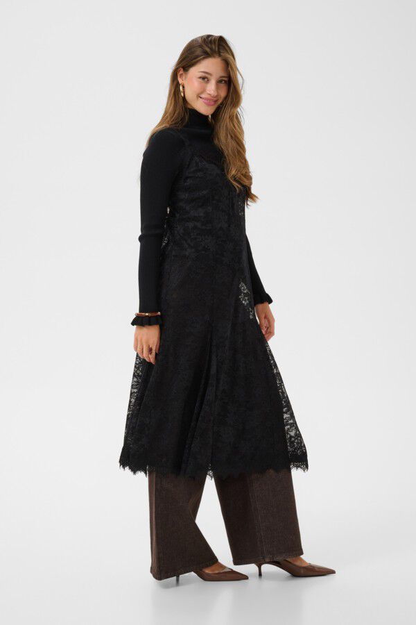 CRSanne Slipover Lace Dress