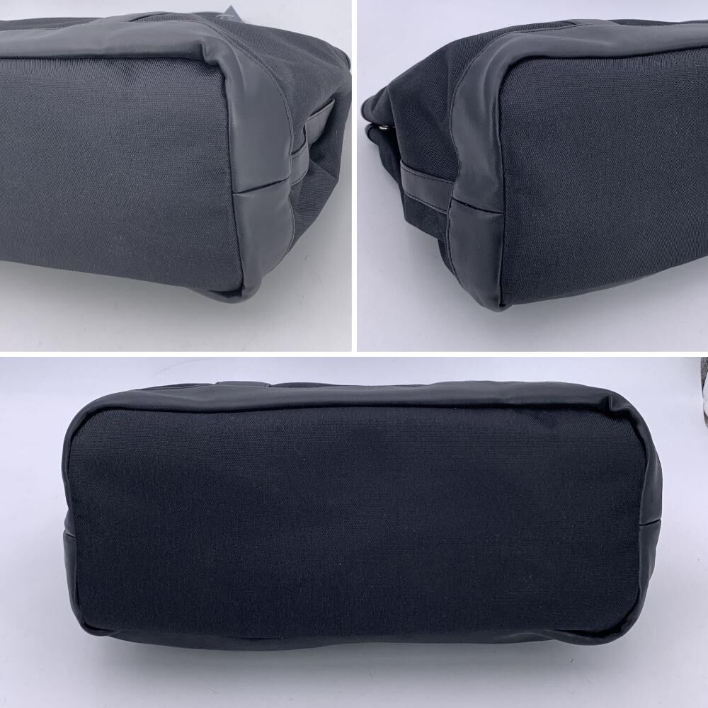 Yves Saint Laurent Tote