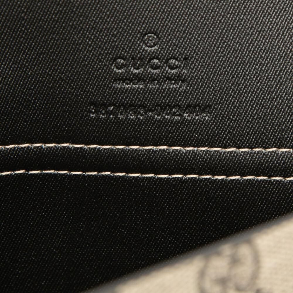 Gucci Clutch