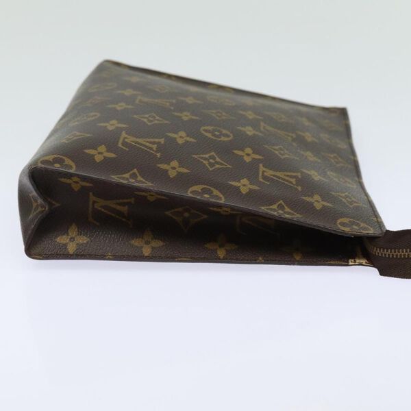 Louis Vuitton Poche Toilette