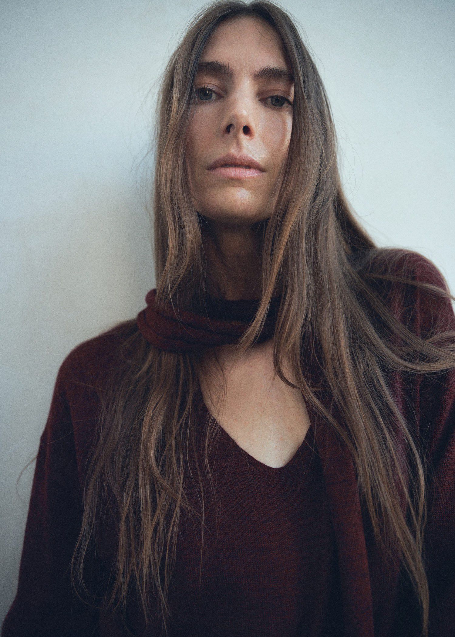 V-neck sweater with scarf