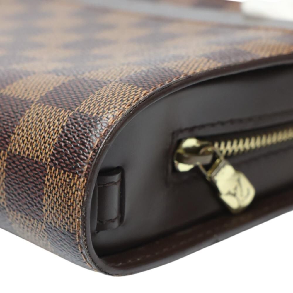 Louis Vuitton Clutch